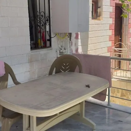Kadinlar Denizi Plajina Yakin Luks Villa *