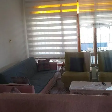 Kadinlar Denizi Plajina Yakin Luks Villa